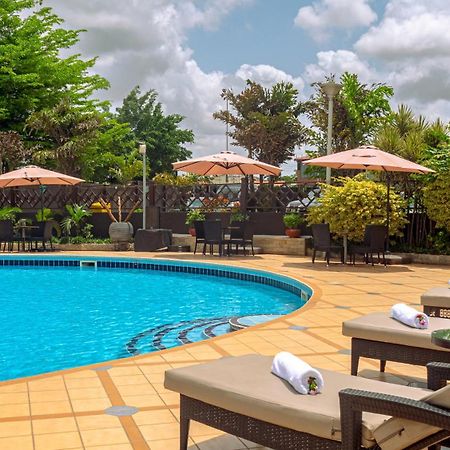 Oak Plaza Hotels East Airport Acra Exterior foto